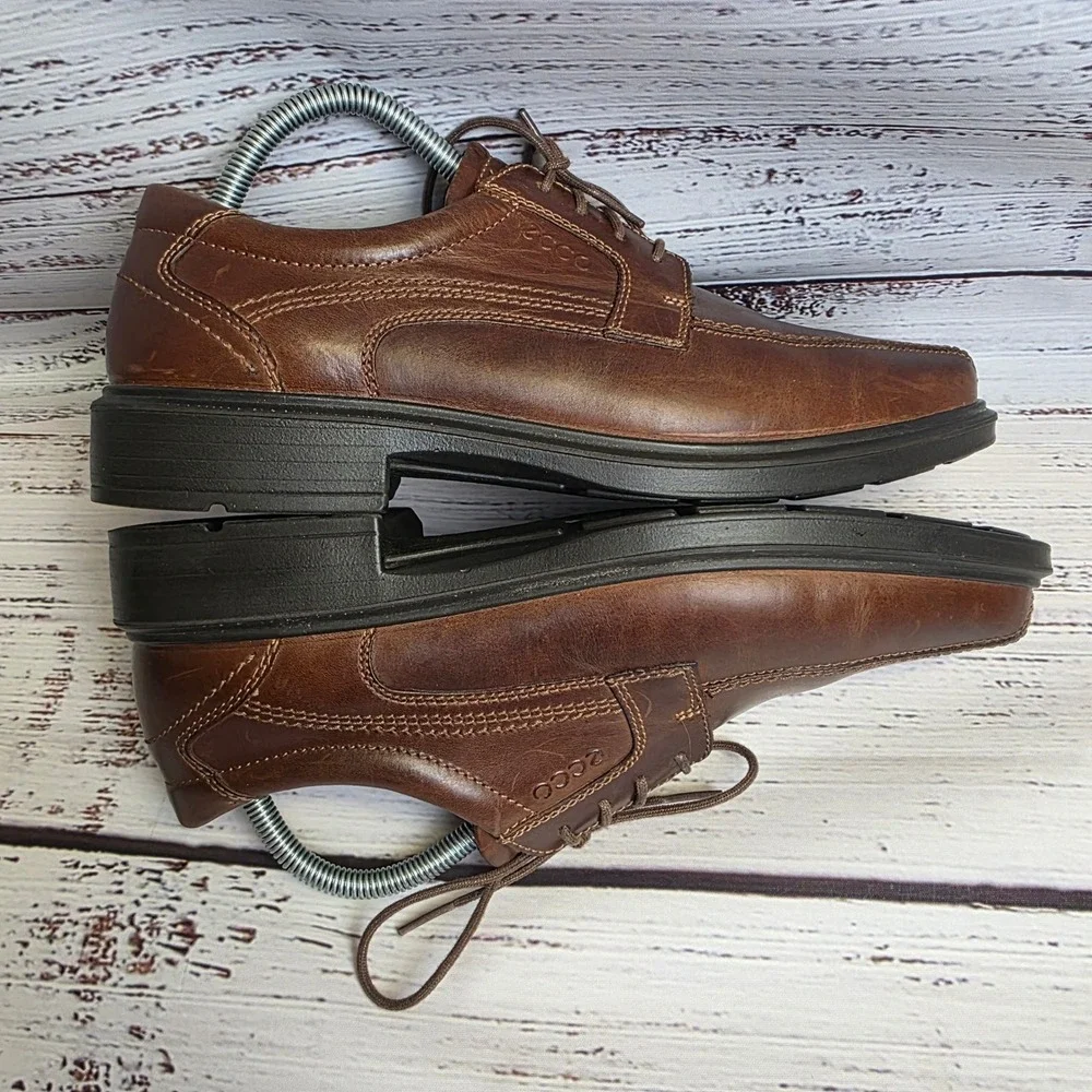 ECCO Helsinki Mens 42 Brown Leather Bicycle Toe Lace Up Derby Oxford Shoes Dress